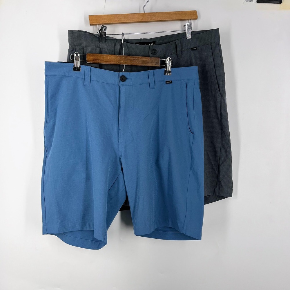 TravisMathew Mens Performance Golf Lot of 2 Stretch Chino Pocket Shorts Size 38